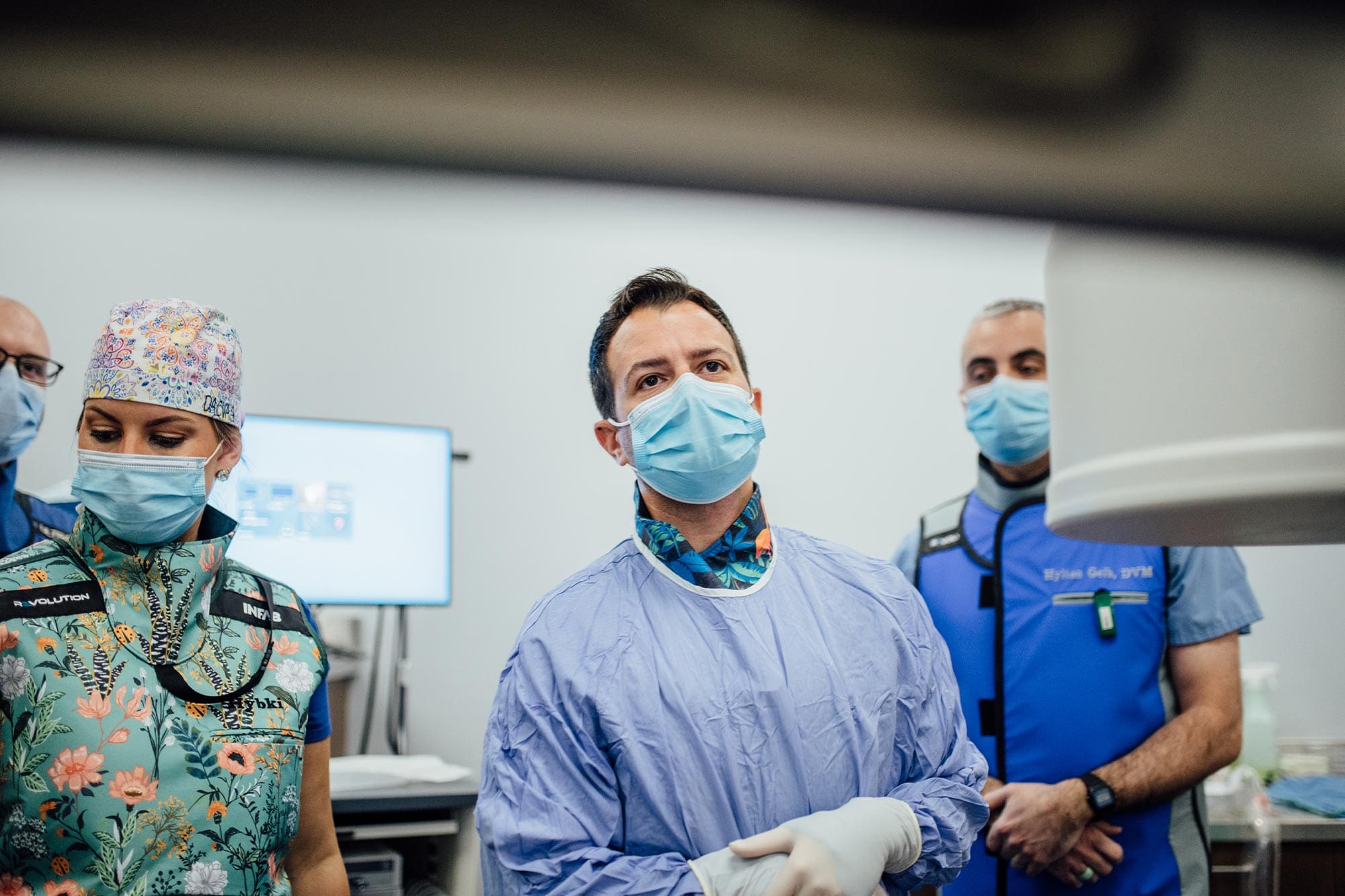 doctors performing fluoroscopy treatment